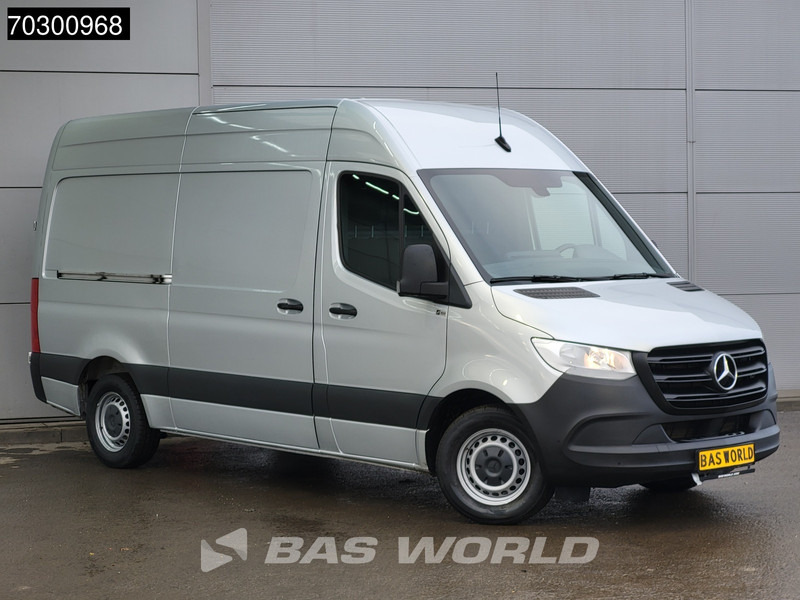 Mercedes-Benz Sprinter 315 CDI Automaat L2H2 150PK Airco Camera Parkeersensoren MBUX CarPlay Euro6 L2 Airco - Furgoneta pequeña: foto 3 Mercedes-Benz Sprinter 315 CDI Automaat L2H2 150PK Airco Camera Parkeersensoren MBUX CarPlay Euro6 L2 Airco - Furgoneta pequeña: foto 3