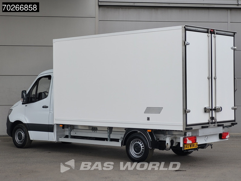 Mercedes-Benz Sprinter 315 CDI Koelwagen Achterdeuren Thermo King C-250 Airco MBUX Koel Koeler Kühl Kühler Kühlwagen Kühlkoffer 17m3 Airco - Furgoneta frigorifica: foto 2 Mercedes-Benz Sprinter 315 CDI Koelwagen Achterdeuren Thermo King C-250 Airco MBUX Koel Koeler Kühl Kühler Kühlwagen Kühlkoffer 17m3 Airco - Furgoneta frigorifica: foto 2