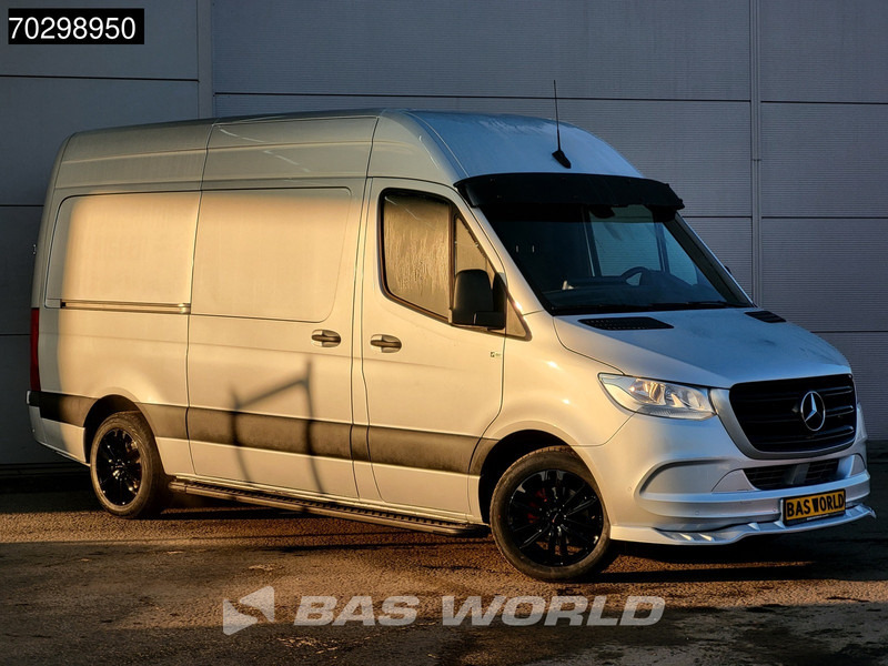 Mercedes-Benz Sprinter 315 CDI Special Edition Automaat L2H2 150PK Airco Cruise Camera Parkeersensoren MBUX CarPlay Velgen Euro6 L2 12m3 Airco - Furgoneta pequeña: foto 5 Mercedes-Benz Sprinter 315 CDI Special Edition Automaat L2H2 150PK Airco Cruise Camera Parkeersensoren MBUX CarPlay Velgen Euro6 L2 12m3 Airco - Furgoneta pequeña: foto 5