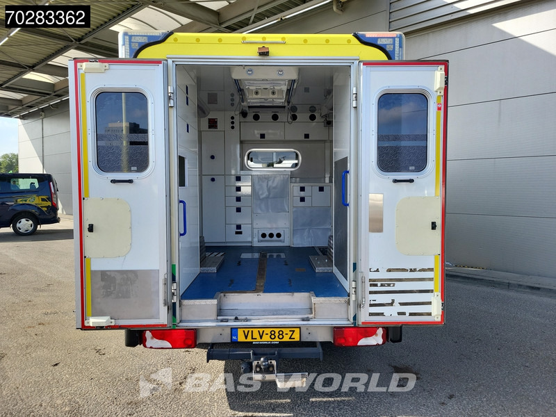 Mercedes-Benz Sprinter 519 CDI MARGE! 3.0L V6 Automaat 190PK Ambulance Trekhaak Airco Cruise APK 02-2026 Euro6 Rettungswagen Krankenwagen 13m3 Airco Tr - Ambulancia: foto 3 Mercedes-Benz Sprinter 519 CDI MARGE! 3.0L V6 Automaat 190PK Ambulance Trekhaak Airco Cruise APK 02-2026 Euro6 Rettungswagen Krankenwagen 13m3 Airco Tr - Ambulancia: foto 3