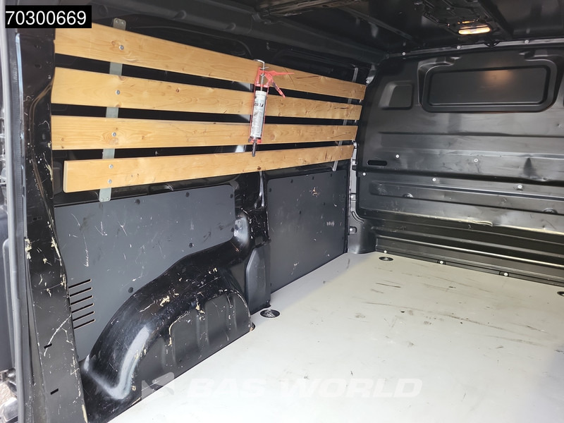 Furgoneta pequeña Peugeot Expert 177PK Automaat L2H1 LED Navi Airco Cruise Camera Parkeersensoren Euro6 L2 Airco Cruise control: foto 8 Furgoneta pequeña Peugeot Expert 177PK Automaat L2H1 LED Navi Airco Cruise Camera Parkeersensoren Euro6 L2 Airco Cruise control: foto 8