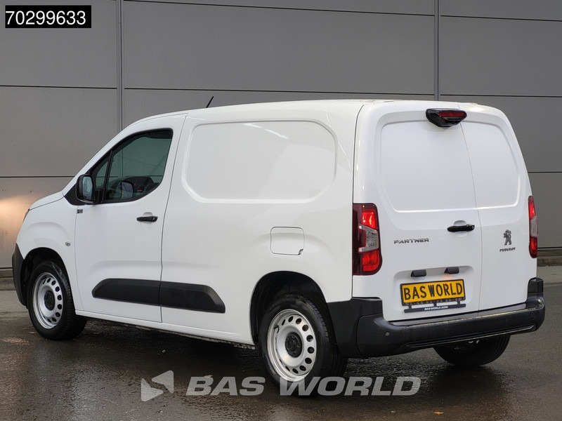 Peugeot Partner 130pk Automaat L1H1 Navi Airco Cruise Camera Parkeersensoren Euro6 L1 Airco Cruise control - Furgoneta pequeña: foto 2 Peugeot Partner 130pk Automaat L1H1 Navi Airco Cruise Camera Parkeersensoren Euro6 L1 Airco Cruise control - Furgoneta pequeña: foto 2
