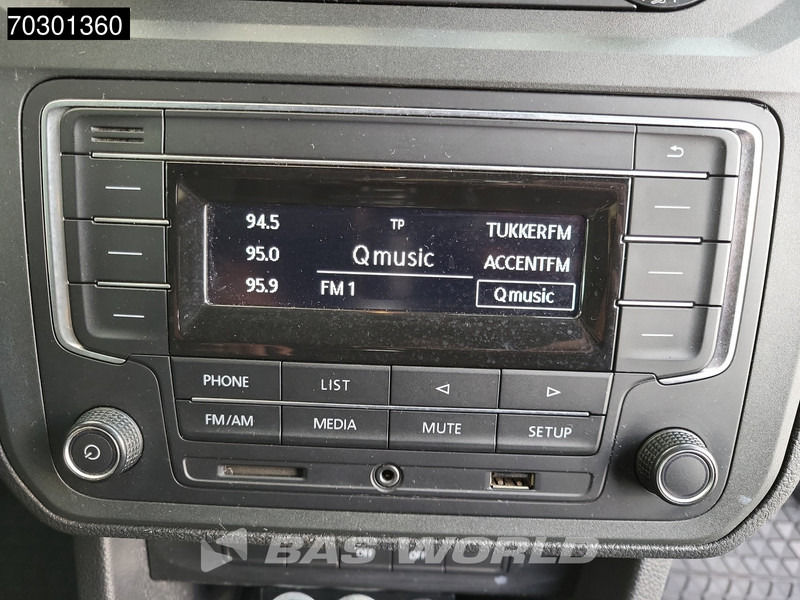 Furgoneta pequeña Volkswagen Caddy 120 PK TDI 4Motion 4x4 L2H1 Trekhaak Airco Cruise Parkeersensoren APK 02-2026 Euro6 L2 Airco Trekhaak Cruise control: foto 16 Furgoneta pequeña Volkswagen Caddy 120 PK TDI 4Motion 4x4 L2H1 Trekhaak Airco Cruise Parkeersensoren APK 02-2026 Euro6 L2 Airco Trekhaak Cruise control: foto 16