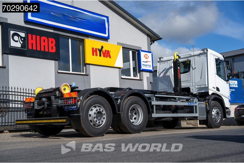 DAF XD 450 XD 6X2 NEW! 20 Tonnes Hiab Multilift ACC Automatic Steering axle Euro 6 - Camión multibasculante: foto 5 DAF XD 450 XD 6X2 NEW! 20 Tonnes Hiab Multilift ACC Automatic Steering axle Euro 6 - Camión multibasculante: foto 5