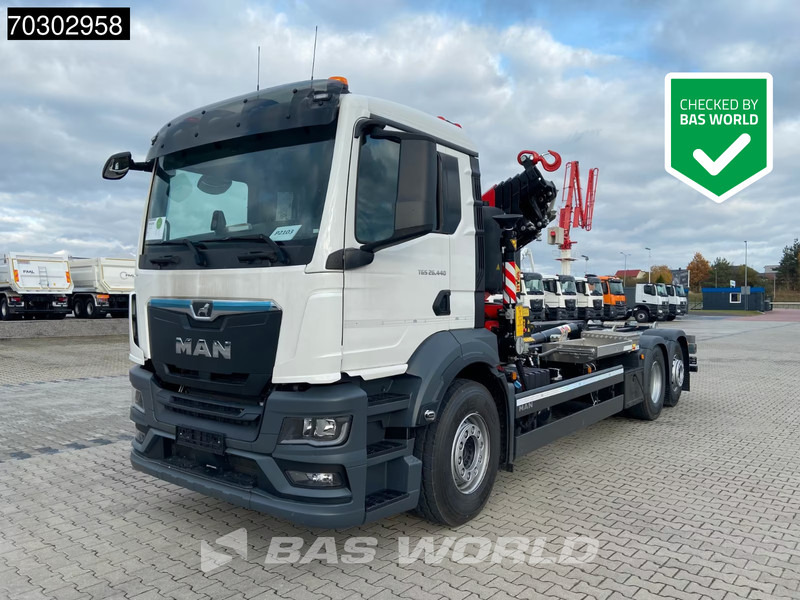 MAN TGS 26.440 6X2 NEW! Fassi 235A Crane Hyva 20-57-S Lift+ Steering Axle Euro 6 - Camión multibasculante, Camión grúa: foto 1 MAN TGS 26.440 6X2 NEW! Fassi 235A Crane Hyva 20-57-S Lift+ Steering Axle Euro 6 - Camión multibasculante, Camión grúa: foto 1