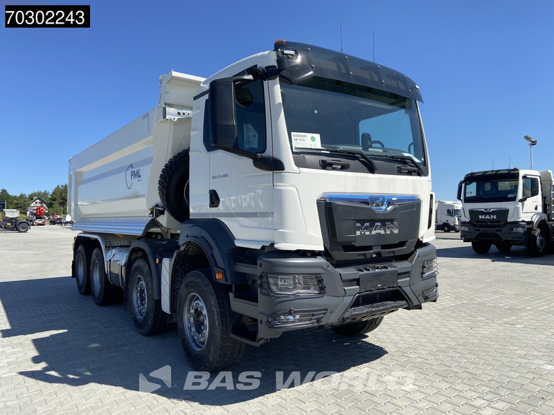 MAN TGS 41.400 8X4 NEW! 20m3 KH Kipper Manual Steel suspension Big-Axle EURO 2 - Camión volquete: foto 3 MAN TGS 41.400 8X4 NEW! 20m3 KH Kipper Manual Steel suspension Big-Axle EURO 2 - Camión volquete: foto 3