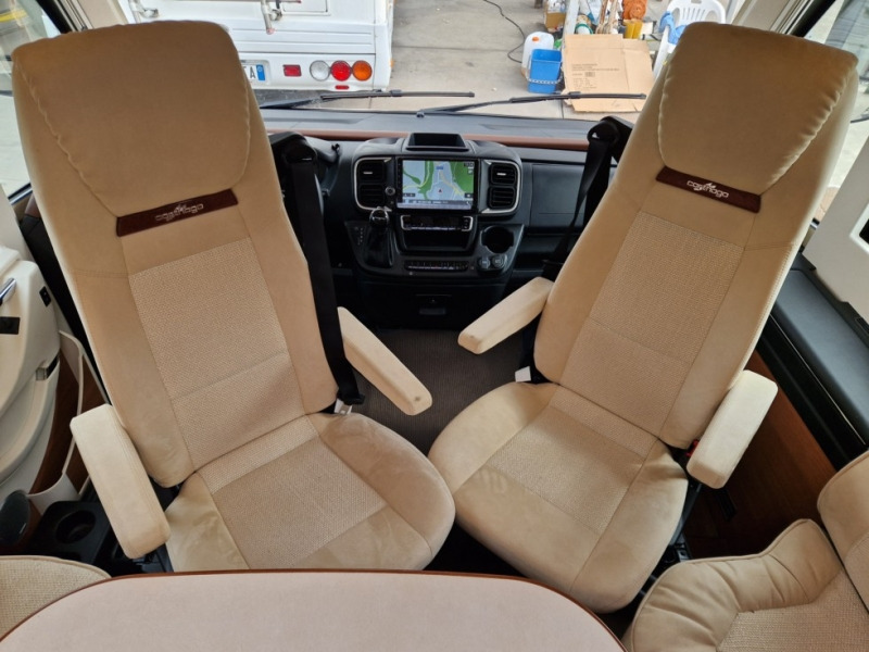 Carthago Chic C Line I 4.9 LE/L - Autocaravana integral: foto 4 Carthago Chic C Line I 4.9 LE/L - Autocaravana integral: foto 4