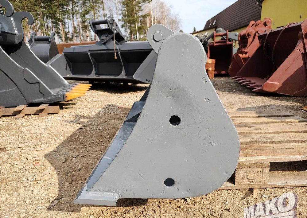 Łyżka skarpowa 150cm Miller fi 45 - Implemento para Maquinaria de construcción: foto 2 Łyżka skarpowa 150cm Miller fi 45 - Implemento para Maquinaria de construcción: foto 2