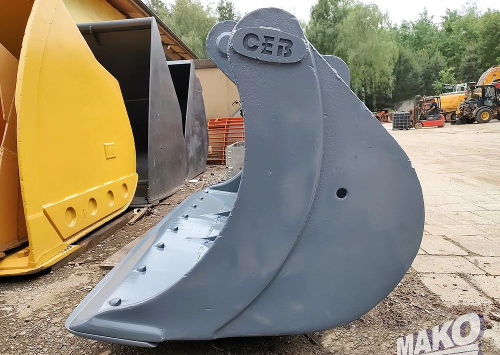 Łyżka skarpowa 210cm Miller fi 90 - Implemento para Maquinaria de construcción: foto 2 Łyżka skarpowa 210cm Miller fi 90 - Implemento para Maquinaria de construcción: foto 2