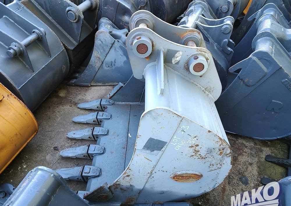 NOWA Łyżka Strickland 90cm do koparki Miller fi 45 (nieużywana) - Implemento para Maquinaria de construcción: foto 2 NOWA Łyżka Strickland 90cm do koparki Miller fi 45 (nieużywana) - Implemento para Maquinaria de construcción: foto 2