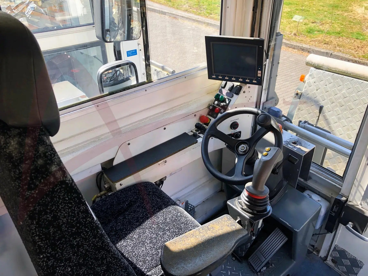 BULMOR SIDECAT XL 7.5 - Ambulift: foto 5 BULMOR SIDECAT XL 7.5 - Ambulift: foto 5