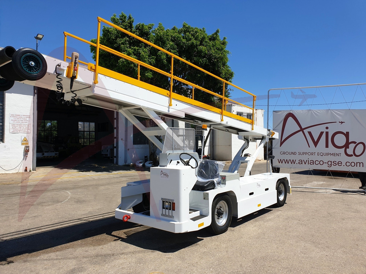 CHARLATTE CBL2000D - Cargadora de banda: foto 1 CHARLATTE CBL2000D - Cargadora de banda: foto 1