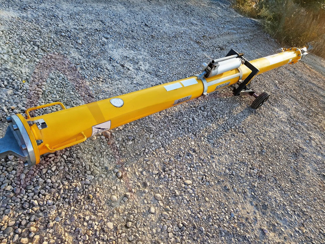 HYDRO TOWUNIV-5S20 - Equipo de apoyo en tierra: foto 3 HYDRO TOWUNIV-5S20 - Equipo de apoyo en tierra: foto 3