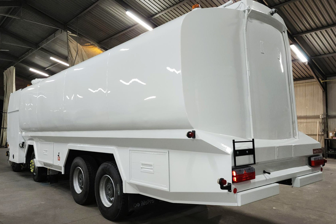 - Remolque cisterna: foto 1 - Remolque cisterna: foto 1