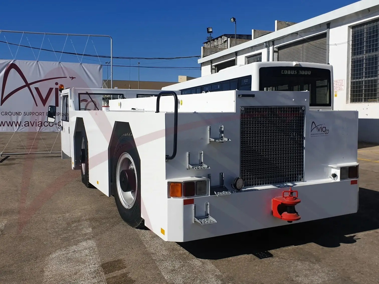 SCHOPF F180 - Remolcador de aviones: foto 5 SCHOPF F180 - Remolcador de aviones: foto 5