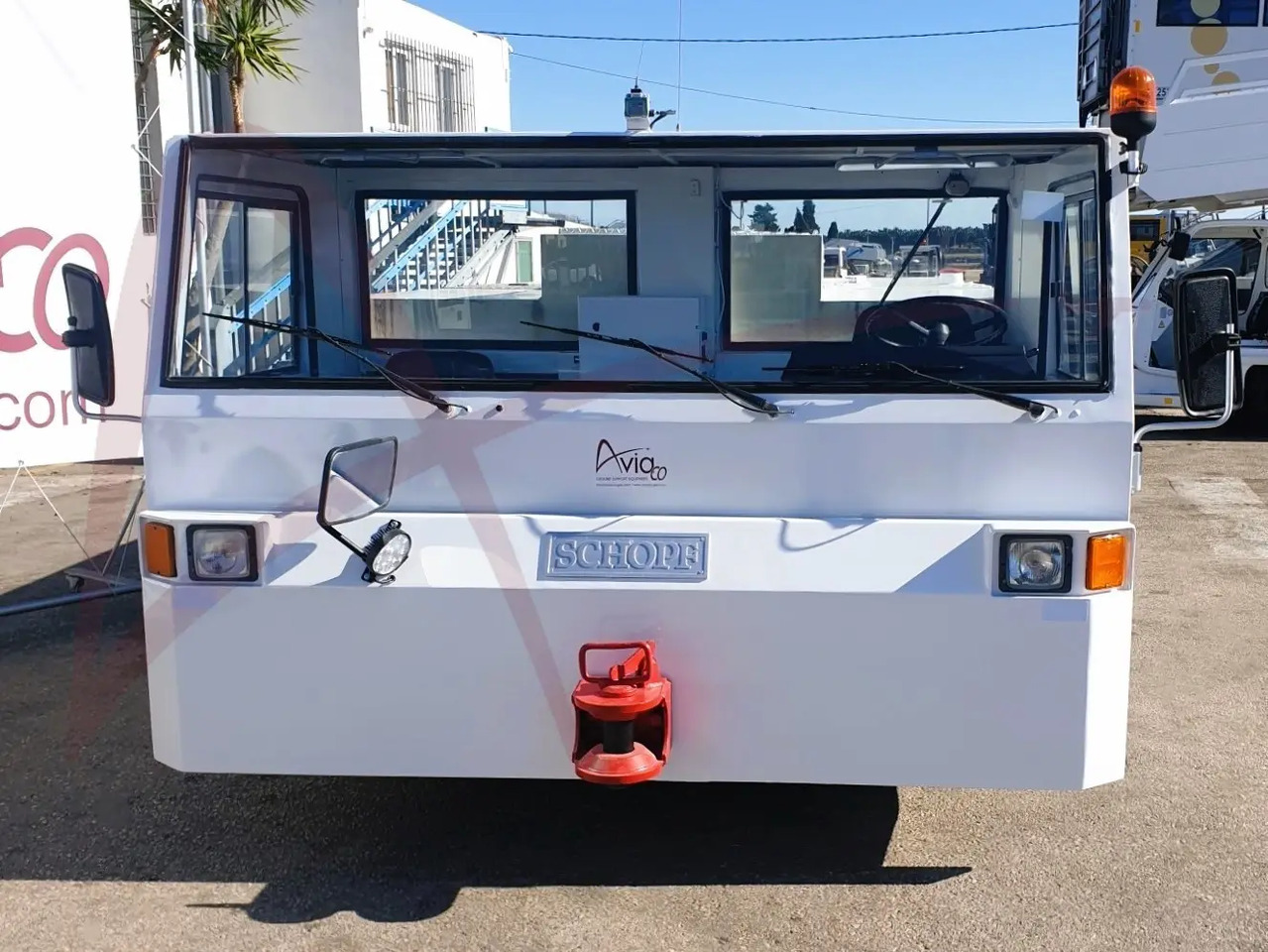 SCHOPF F180 - Remolcador de aviones: foto 4 SCHOPF F180 - Remolcador de aviones: foto 4