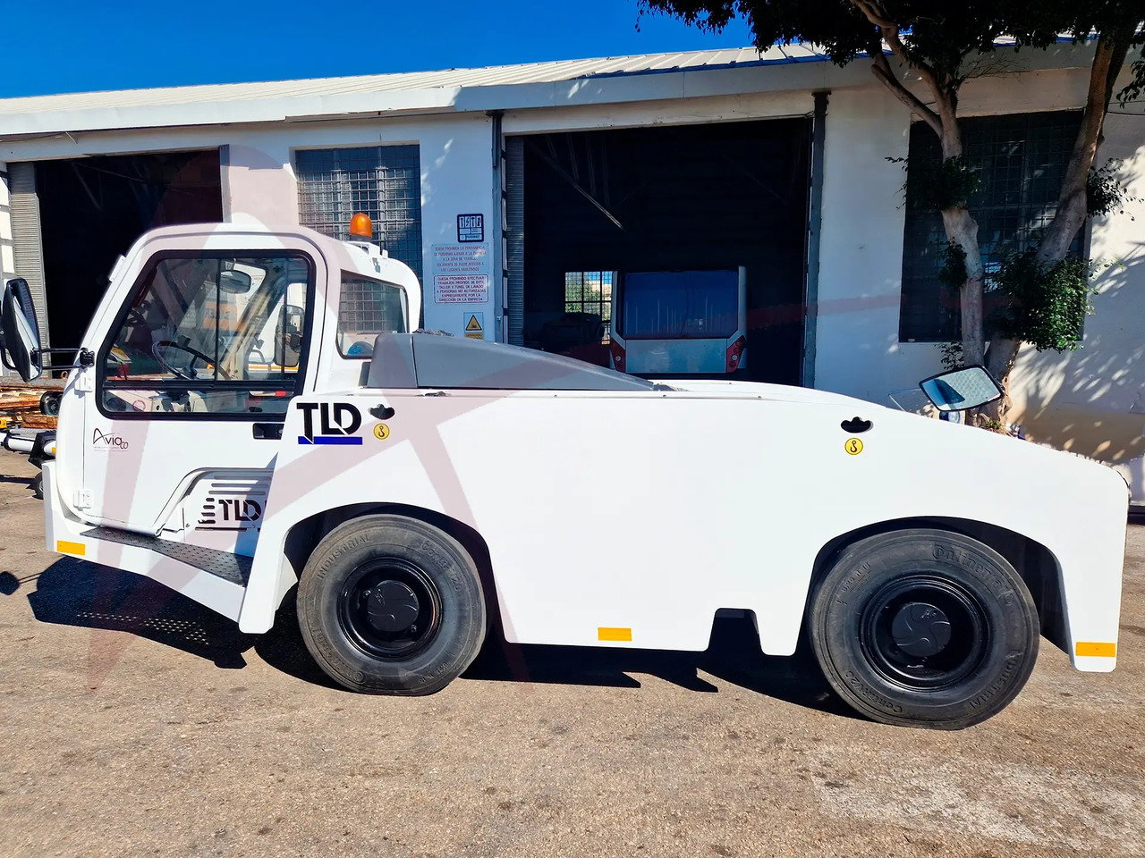 TLD TMX-150/15 - Remolcador de aviones: foto 3 TLD TMX-150/15 - Remolcador de aviones: foto 3