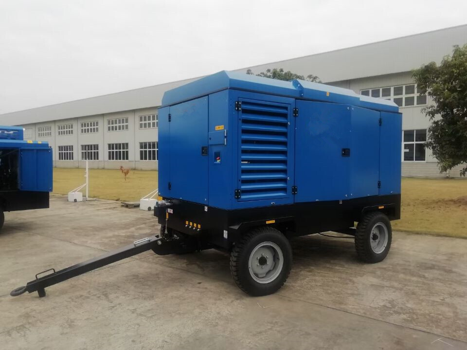 Liutech 400-30 1412CFM 30Bar Portable Screw Diesel - Compresor de aire: foto 1 Liutech 400-30 1412CFM 30Bar Portable Screw Diesel - Compresor de aire: foto 1