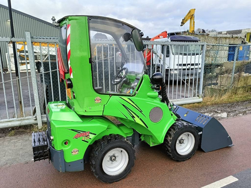 Minicargadora de cadenas Avant M420 MSDNT mini shovel loader lader 980 kg CE: foto 13