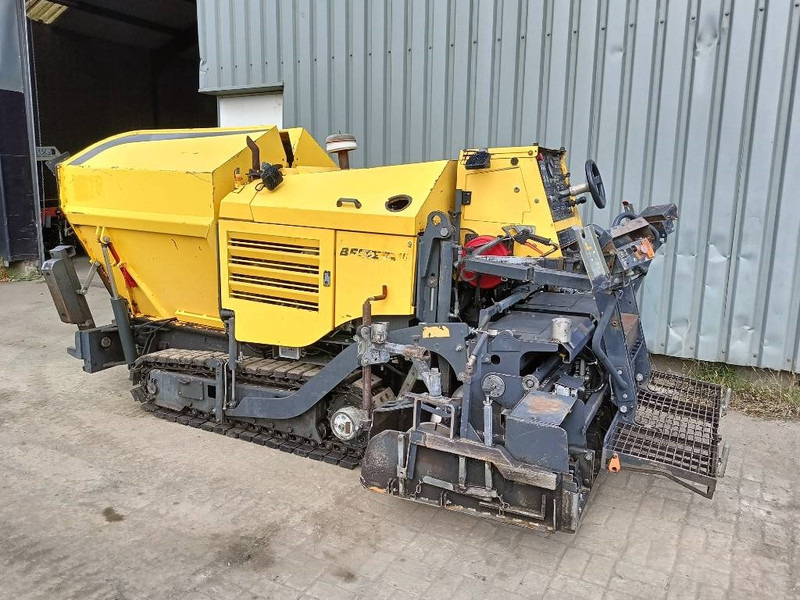 Bomag BF 223 C asfalteermachine asphalt paver dynamo - Pavimentadora de asfalto: foto 5 Bomag BF 223 C asfalteermachine asphalt paver dynamo - Pavimentadora de asfalto: foto 5