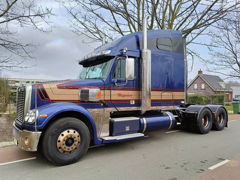 Freightliner Coronado 500 hp caterpillar truck trekker euro5 - Cabeza tractora: foto 1 Freightliner Coronado 500 hp caterpillar truck trekker euro5 - Cabeza tractora: foto 1