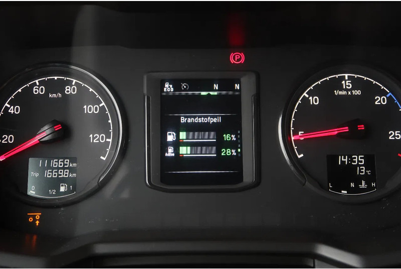 Cabeza tractora Scania P500 6x2/ FULL AIR/ HYDRAULIC/ LEATHER/ 2.950 WB/ DIFF LOCK/ SLIDE DISH: foto 18