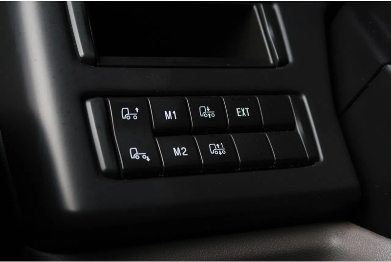 Scania R410 NGS LNG/ RETARDER/ ACC/ DIFF LOCK/ ETC - Cabeza tractora: foto 5 Scania R410 NGS LNG/ RETARDER/ ACC/ DIFF LOCK/ ETC - Cabeza tractora: foto 5