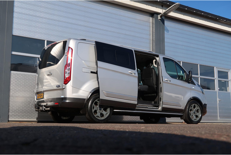 Ford Transit Custom 320 2.0 TDCI L2H1 ACTIVE DC AUT/ LED/ CAMERA/ ACC/ 2X DEUR/ CLIMA/ TREKHAAK - Furgoneta pequeña, Furgoneta combi: foto 4 Ford Transit Custom 320 2.0 TDCI L2H1 ACTIVE DC AUT/ LED/ CAMERA/ ACC/ 2X DEUR/ CLIMA/ TREKHAAK - Furgoneta pequeña, Furgoneta combi: foto 4