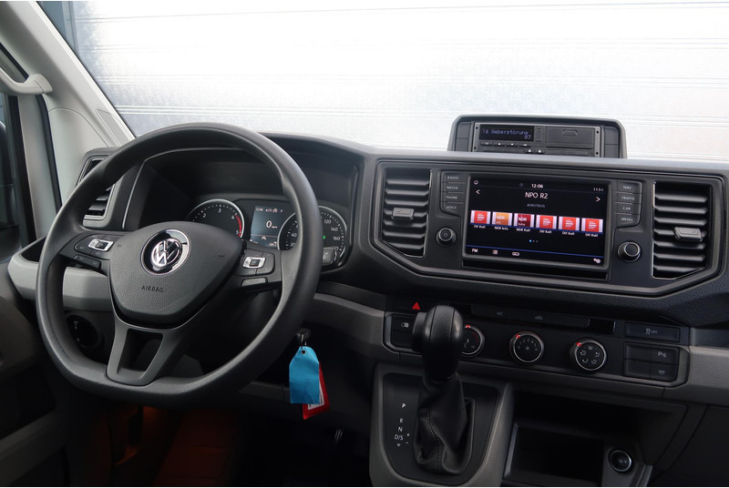 Volkswagen Crafter 50 2.0 TDI DL L3H2 3.5 T/ LED/ CAMERA/ NAVI/ CRUISE/ CLIMA/ DUBBEL LUCHT - Furgón: foto 5 Volkswagen Crafter 50 2.0 TDI DL L3H2 3.5 T/ LED/ CAMERA/ NAVI/ CRUISE/ CLIMA/ DUBBEL LUCHT - Furgón: foto 5