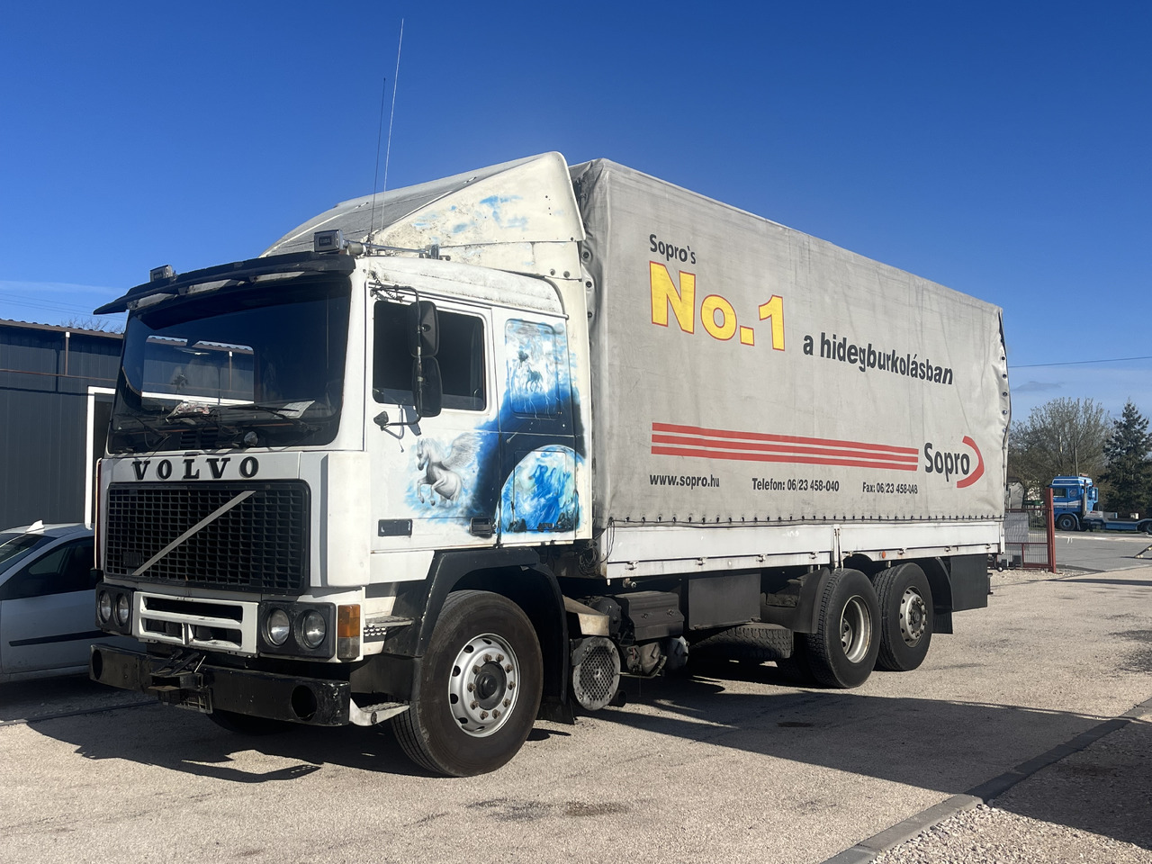 VOLVO F10 - Camión: foto 1 VOLVO F10 - Camión: foto 1
