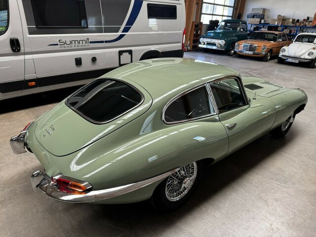 JAGUAR E-Type 4.2 Litre Serie 1.5 FHC Zustand 1 - Coche: foto 4 JAGUAR E-Type 4.2 Litre Serie 1.5 FHC Zustand 1 - Coche: foto 4