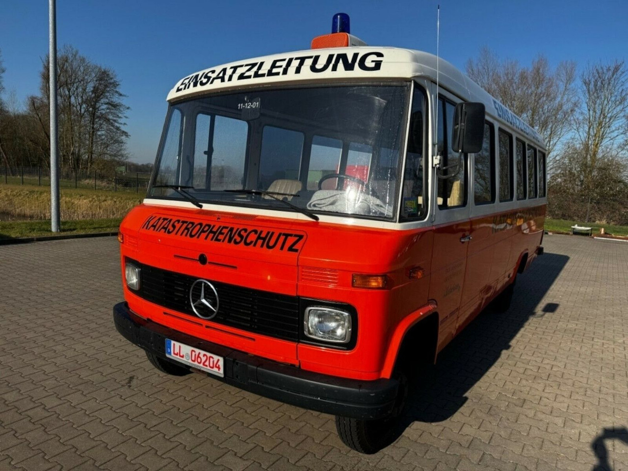 Mercedes-Benz O 309 D 608 613 Mercedes-Benz O 309D 608D H-Kennzeichen - Furgón: foto 3 Mercedes-Benz O 309 D 608 613 Mercedes-Benz O 309D 608D H-Kennzeichen - Furgón: foto 3