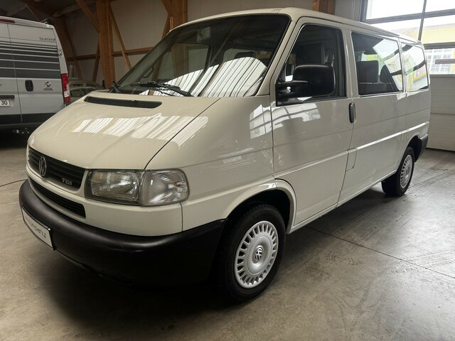 VW T4 Caravelle 2.5 TDI Syncro Sperre 1. Hand! - Coche: foto 1 VW T4 Caravelle 2.5 TDI Syncro Sperre 1. Hand! - Coche: foto 1