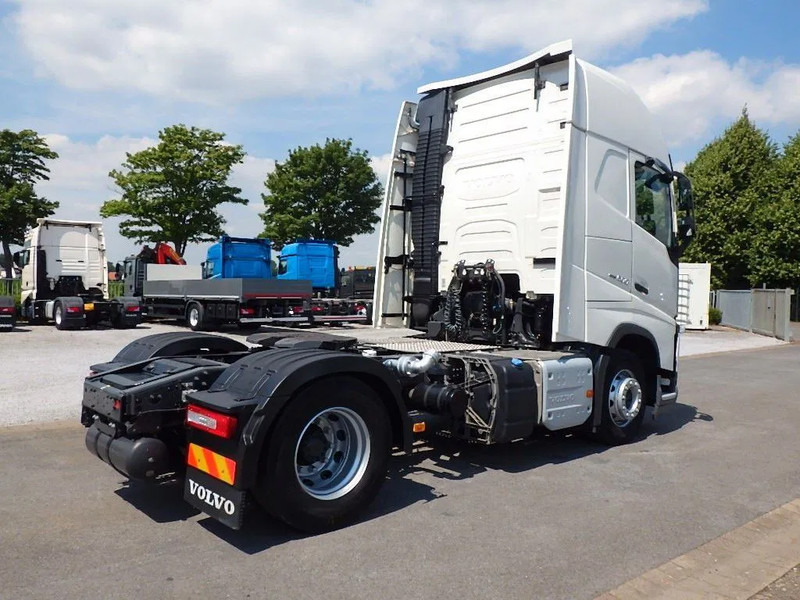 Volvo FH 500 Globetrotter XL 4x2 | Leasing - Cabeza tractora: foto 2 Volvo FH 500 Globetrotter XL 4x2 | Leasing - Cabeza tractora: foto 2