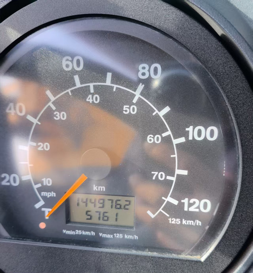 Liebherr LTM1500-8 Used Mobile Crane 500 ton Lifting Hydraulic Truck Crane - Autogrúa: foto 4 Liebherr LTM1500-8 Used Mobile Crane 500 ton Lifting Hydraulic Truck Crane - Autogrúa: foto 4