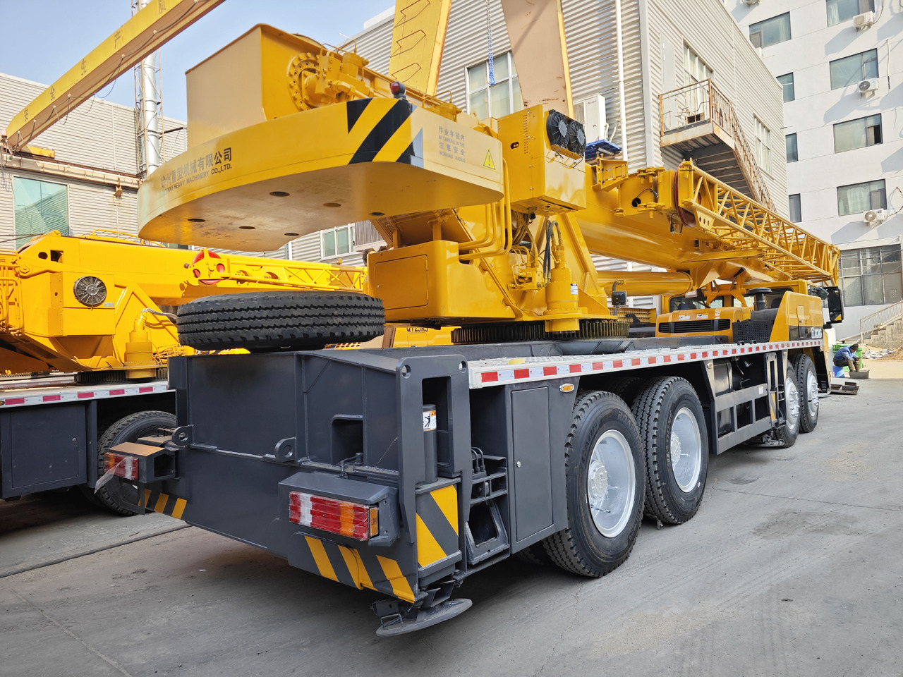 XCMG Official Second Hand Mobile Crane 50 Ton Hydraulic Truck Crane Price - Autogrúa: foto 3 XCMG Official Second Hand Mobile Crane 50 Ton Hydraulic Truck Crane Price - Autogrúa: foto 3