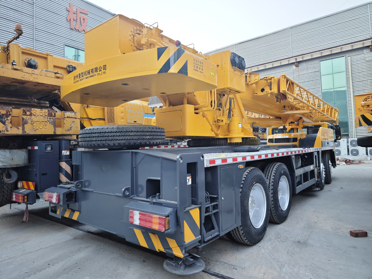 XCMG Official Second Hand Mobile Crane 50 Ton Hydraulic Truck Crane Price - Autogrúa: foto 5 XCMG Official Second Hand Mobile Crane 50 Ton Hydraulic Truck Crane Price - Autogrúa: foto 5