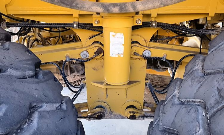 XCMG Official Used Cheap Tipper Truck XDR85T 70 Ton Mining Dump Truck Price - Dúmper: foto 3 XCMG Official Used Cheap Tipper Truck XDR85T 70 Ton Mining Dump Truck Price - Dúmper: foto 3