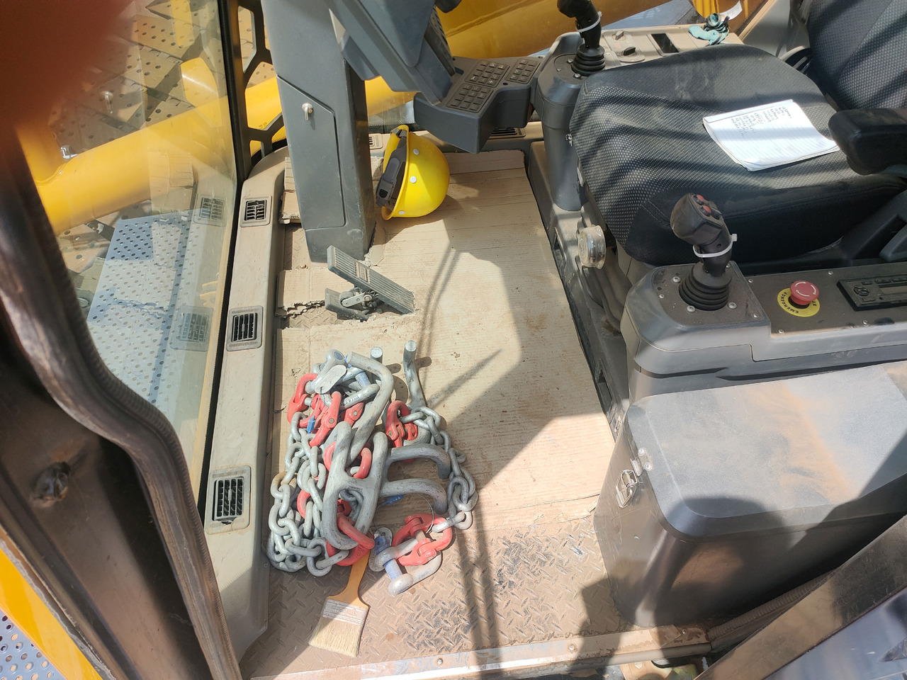 XCMG Official Used Construction Crane XGC800A 800 Ton Mobile Crawler Crane Hot Sale - Grúa sobre orugas: foto 5 XCMG Official Used Construction Crane XGC800A 800 Ton Mobile Crawler Crane Hot Sale - Grúa sobre orugas: foto 5