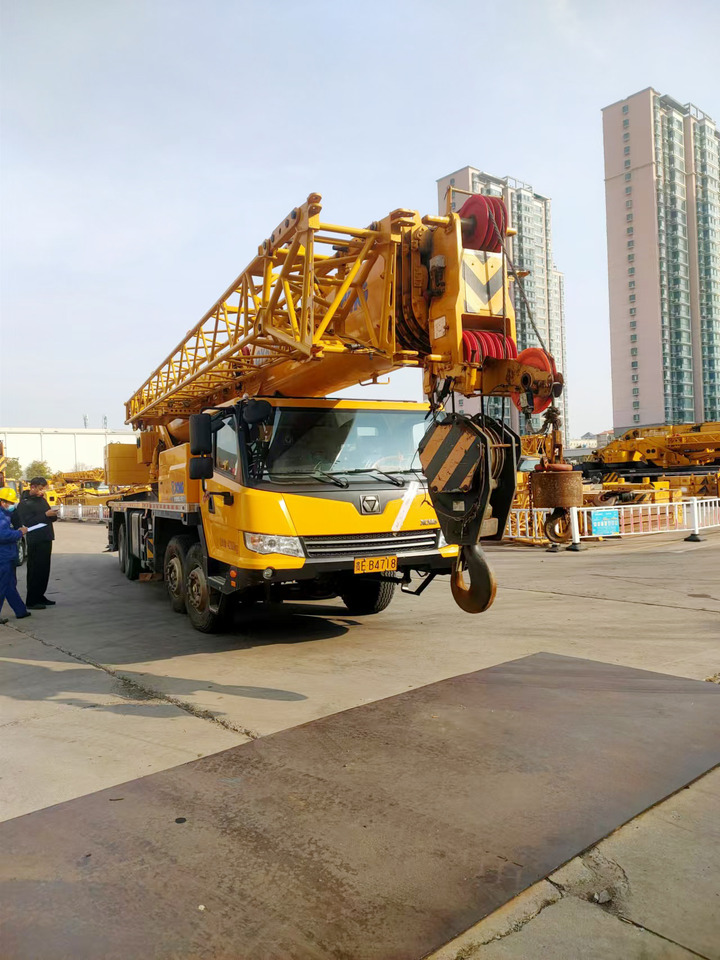 XCMG Official Used Pickup Truck Crane QY50K5D_1 50 Ton Mobile Crane With High Quality - Autogrúa: foto 2 XCMG Official Used Pickup Truck Crane QY50K5D_1 50 Ton Mobile Crane With High Quality - Autogrúa: foto 2