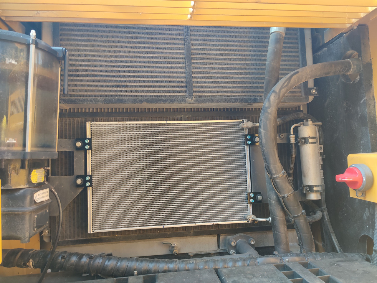 XCMG Official XR160E 56m Used Mini Rotary Drill Rig Piling Drilling Machine for sale - Perforadora: foto 5 XCMG Official XR160E 56m Used Mini Rotary Drill Rig Piling Drilling Machine for sale - Perforadora: foto 5