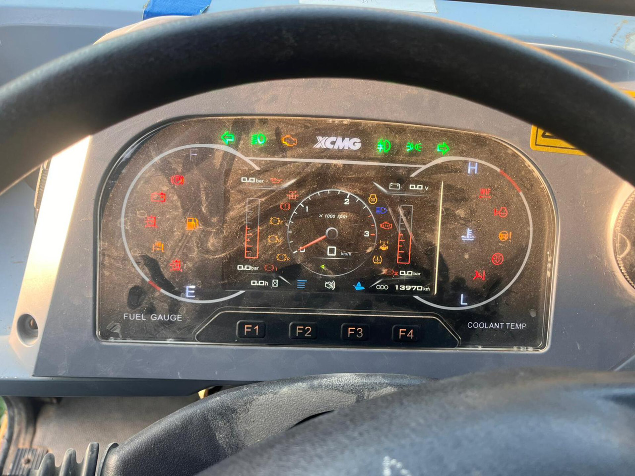 XCMG XDR85T large 85ton mining truck wheeled - Maquinaria para minería: foto 2 XCMG XDR85T large 85ton mining truck wheeled - Maquinaria para minería: foto 2