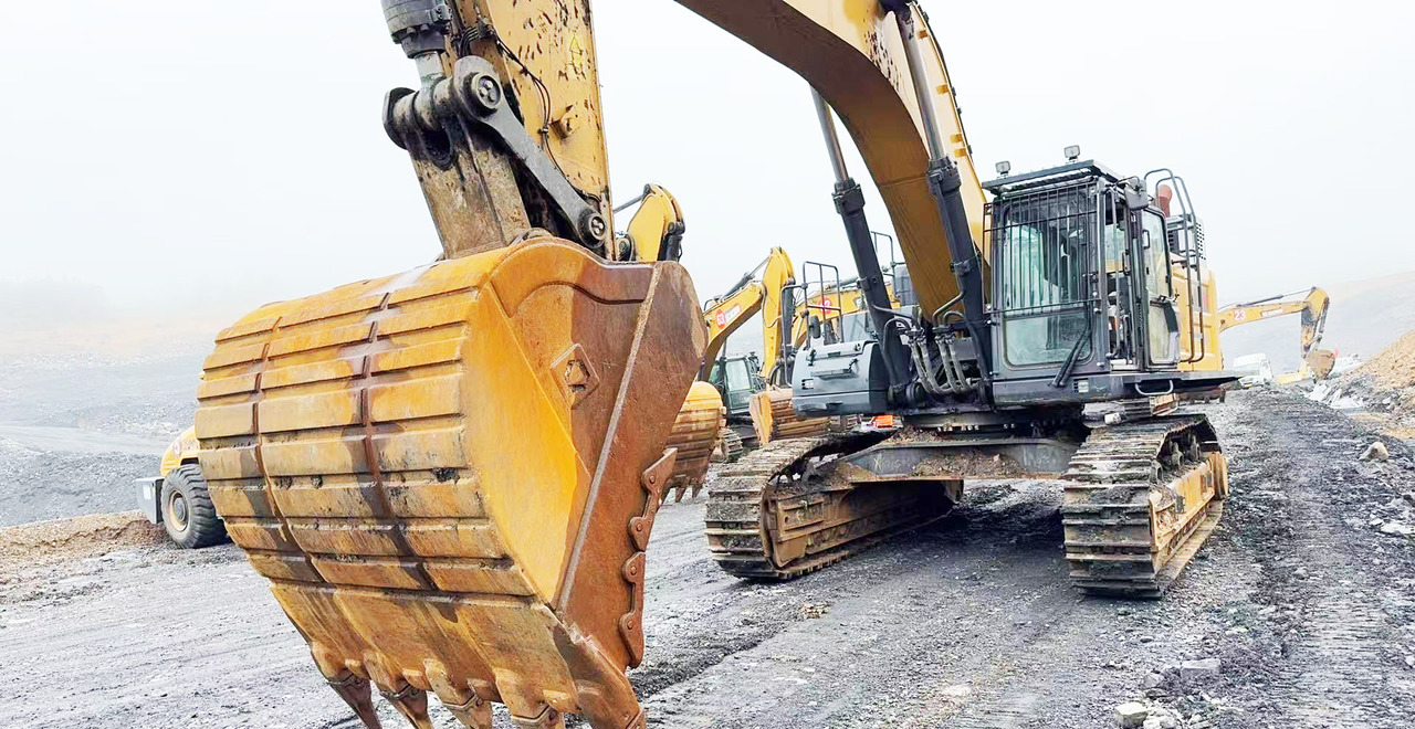 XCMG XE690DK heavy duty used excavator crawler price - Excavadora de cadenas: foto 2 XCMG XE690DK heavy duty used excavator crawler price - Excavadora de cadenas: foto 2