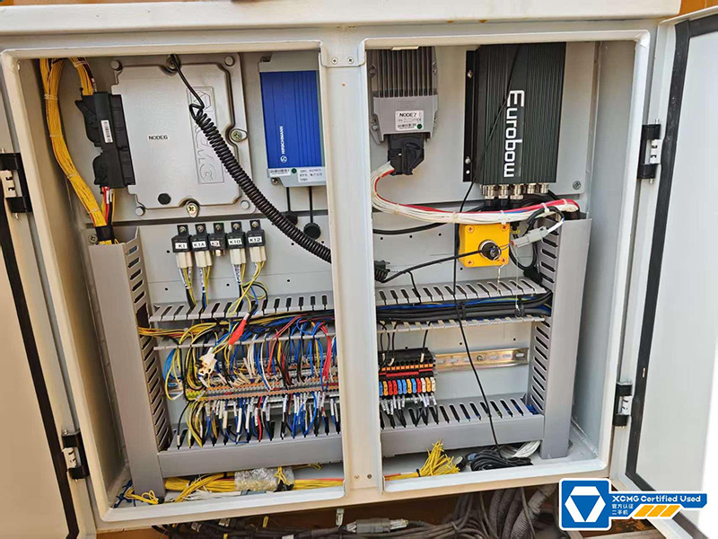 Grúa sobre orugas XCMG XGC16000 1250 ton 2020 used mobile crawler crane price: foto 7