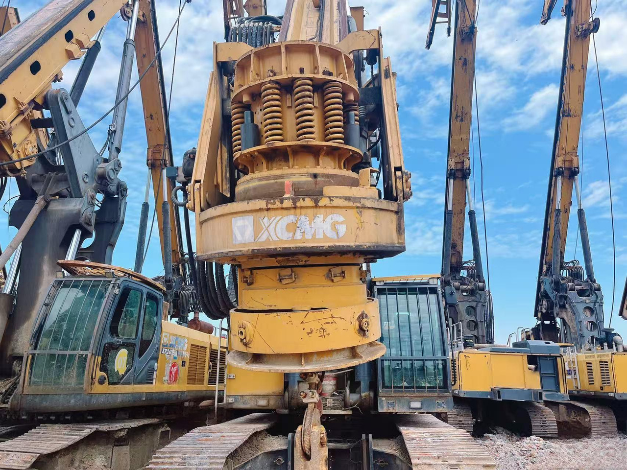 XCMG pililing machine second hand XR360E crawler rotary drilling rig - Perforadora: foto 2 XCMG pililing machine second hand XR360E crawler rotary drilling rig - Perforadora: foto 2