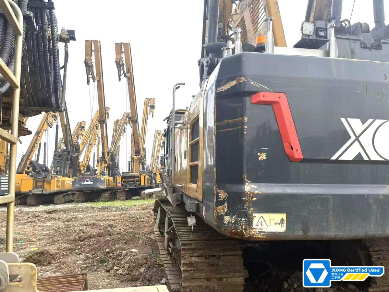 XCMG used XR360ES hydraulic crawler rotary driling rig Machine - Perforadora: foto 5 XCMG used XR360ES hydraulic crawler rotary driling rig Machine - Perforadora: foto 5