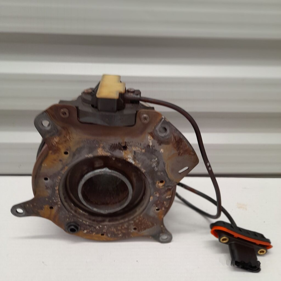 DAF 0501221020 MAN 0501221020 truck - Cilindro de embrague para Camión: foto 1 DAF 0501221020 MAN 0501221020 truck - Cilindro de embrague para Camión: foto 1