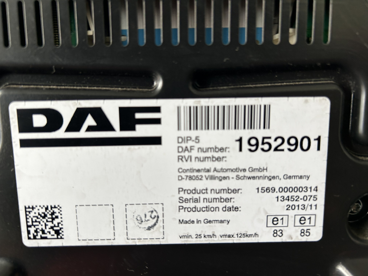 DAF DAF XF 106 CLOCK COUNTER 1952901 - Salpicadero: foto 3 DAF DAF XF 106 CLOCK COUNTER 1952901 - Salpicadero: foto 3