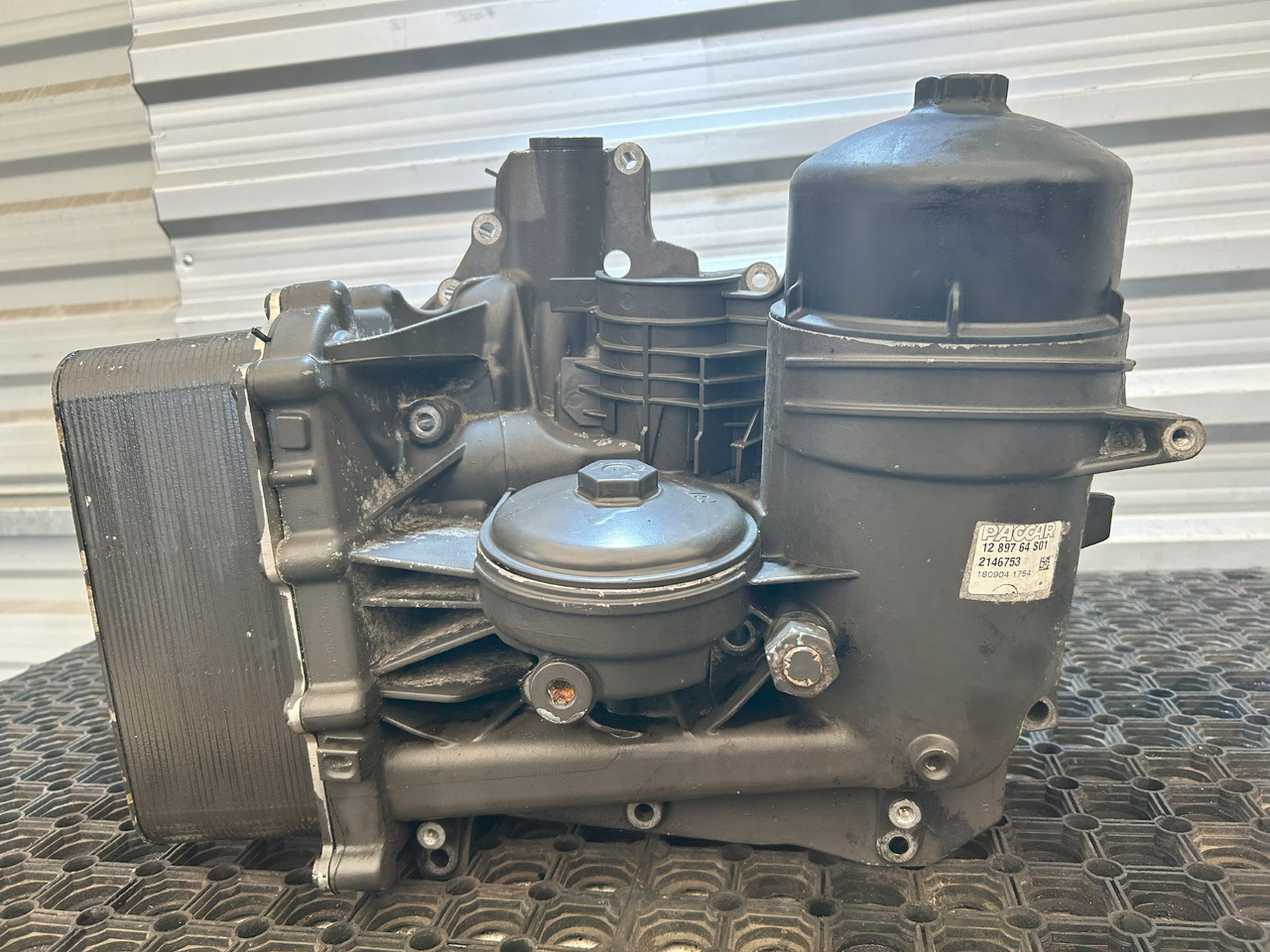DAF OIL MODULE DAF XF - Filtro de aceite: foto 1 DAF OIL MODULE DAF XF - Filtro de aceite: foto 1