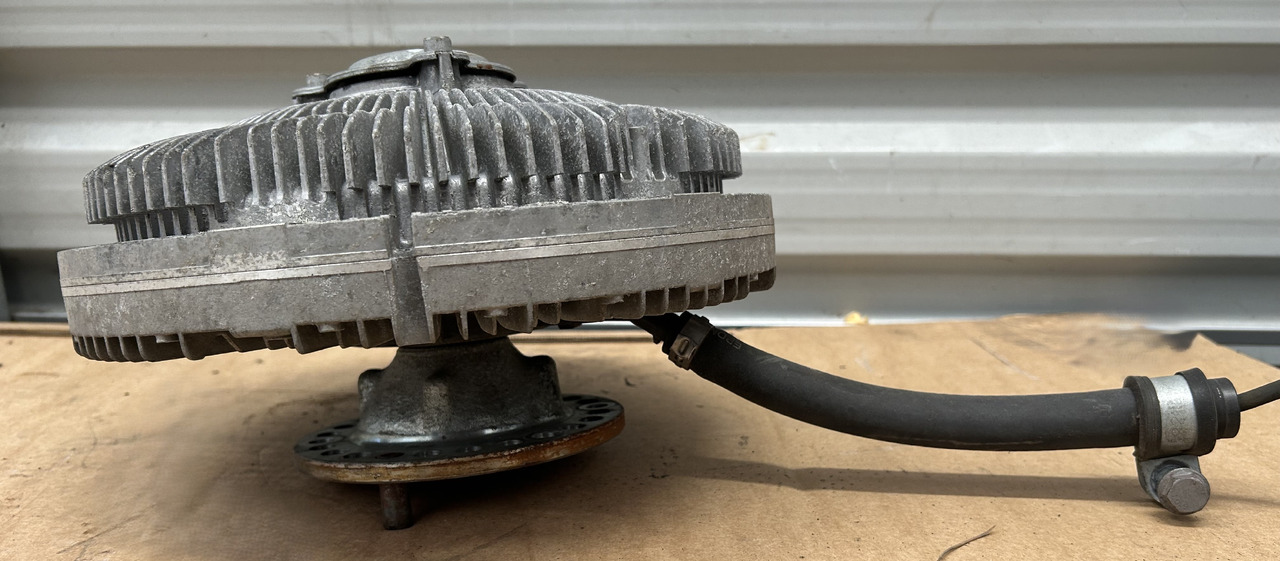 DAF VISCOTIC CLUTCH VISCO DAF XF 106 2178413 - Ventilador: foto 4 DAF VISCOTIC CLUTCH VISCO DAF XF 106 2178413 - Ventilador: foto 4